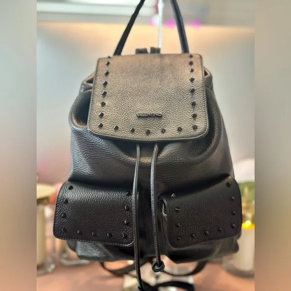 Customer Appreciation Gift 💝 Valentino Backpack - Picture 1 of 11
